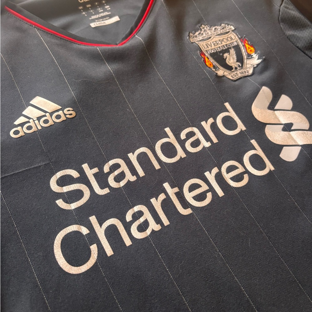 Adidas Liverpool Soccer FC Away Jersey Suarez Sz L - Picture 2 of 12